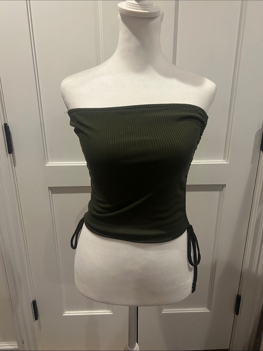 Lulu’s Sage Green Ribbed Drawstring Tube Top